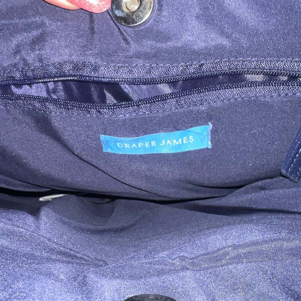 Draper James Everyday Straw Tote Bag with Blue Floral Scarf - Picture 6 of 9